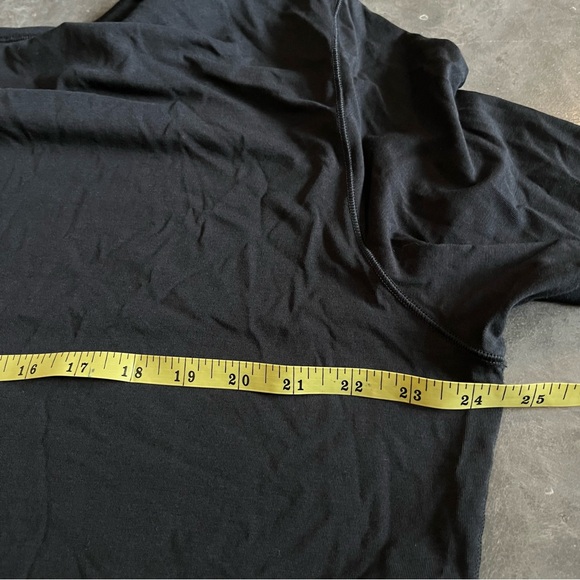 Lululemon Men’s The Fundamental Long Sleeve Shirt - Picture 8 of 8